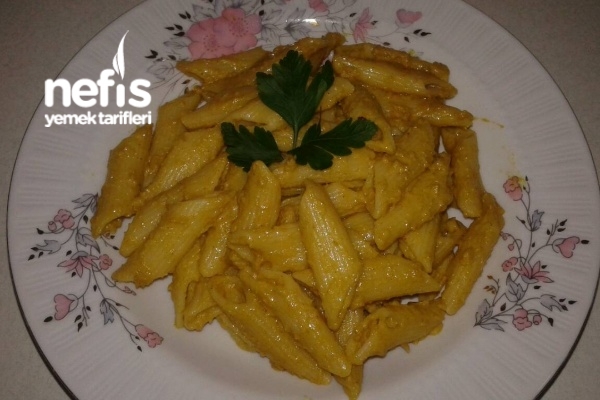 Kremalı Körili Penne