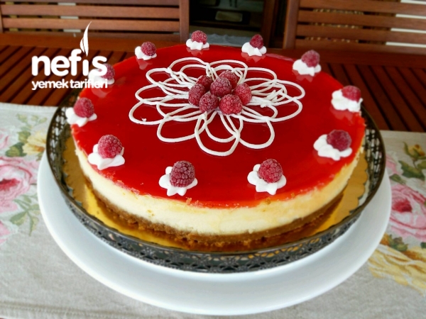 Muhteşem Frambuazlı Cheesecake