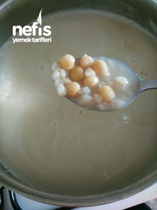 Yogurt Çorbasi (kiymali-nohutlu)
