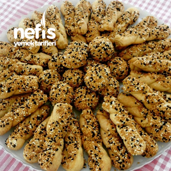 İkramlık Tuzlu Kurabiye Nefis Yemek Tarifleri