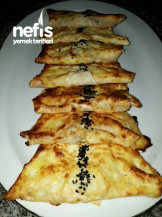 Kıymalı Kaşarlı Börek Sahura