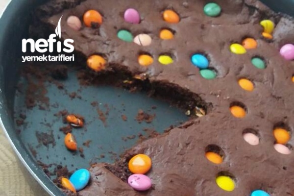 Çikolatalı Dev Kurabiye (Pizookie) Nefis Yemek Tarifleri