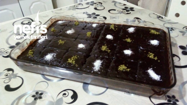 Κέικ σοκολάτας με γεύση Brownie
