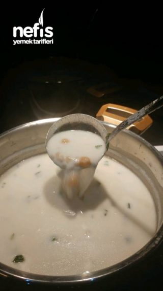 Yoğurtlu Yarma Çorbası
