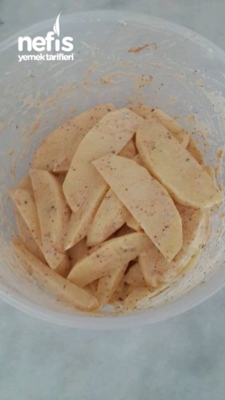 Fırında Mayonezli Elma Dilim Patates