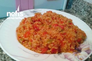 Domatesli Bulgur Pilavı Tarifi