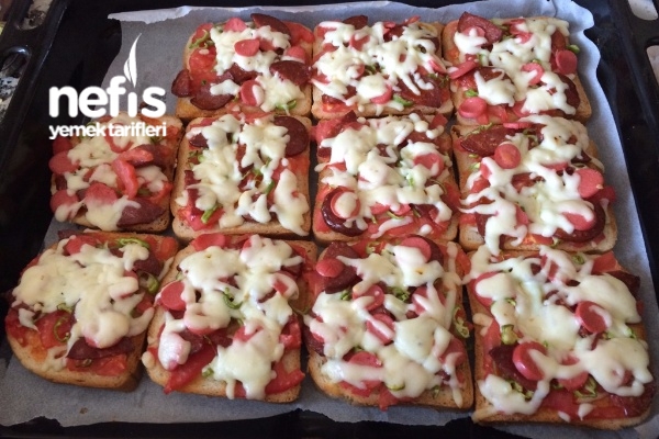 Kahvaltılık Mini Pizza Tarifi Nefis Yemek Tarifleri 3538516