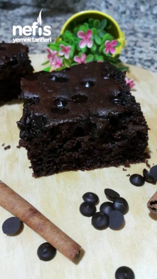 Islak Dokulu Çikolatalı Enfes Kek (mutlaka Deneyin )