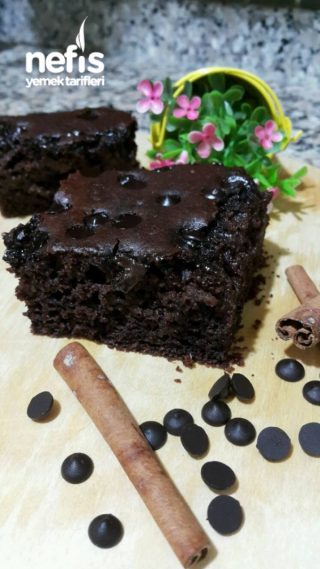 Islak Dokulu Çikolatalı Enfes Kek (mutlaka Deneyin )