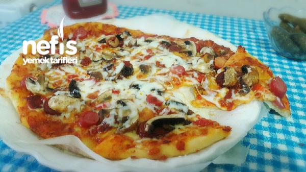 Harika Orjinal Soslu Pizza