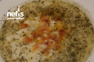 Erişteli Yeşil Mercimekli Yoğurt Çorbası Tarifi