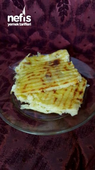 Ekmeksiz Tost (Patates Tostu)