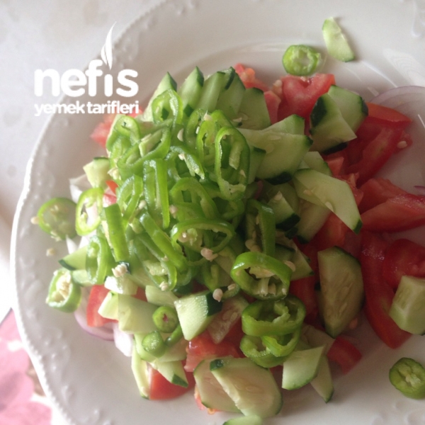 Salata(kepab Ve Et Yemeklerine)