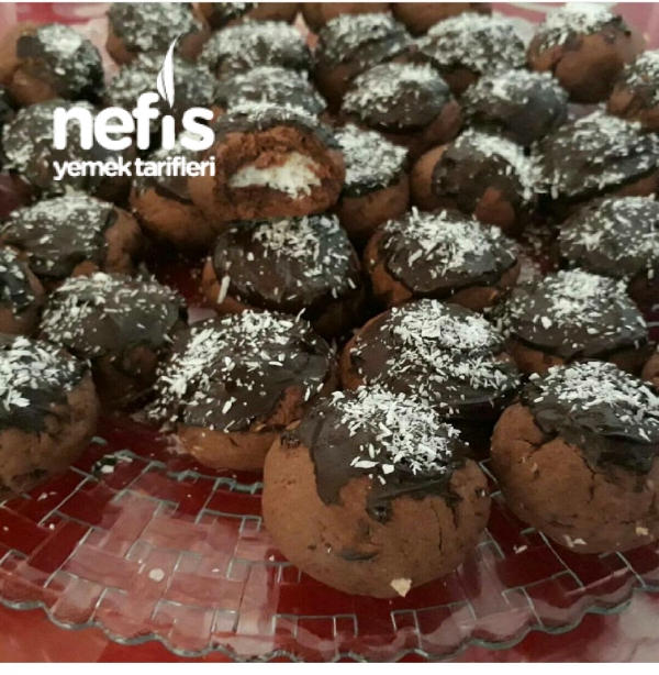 İçi Hindistancevizi Dolgulu Kurabiye Nefis Yemek Tarifleri