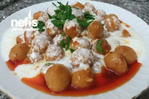 Yoğurtlu Bulgur Köftesi Videosu Yoğurtlu Bulgur Köftesi Videosu