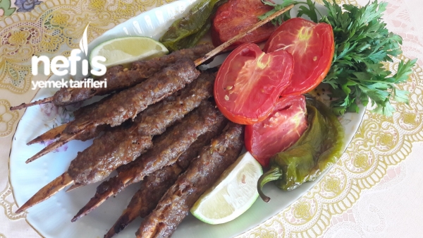 Ev Usulü Adana Kebab