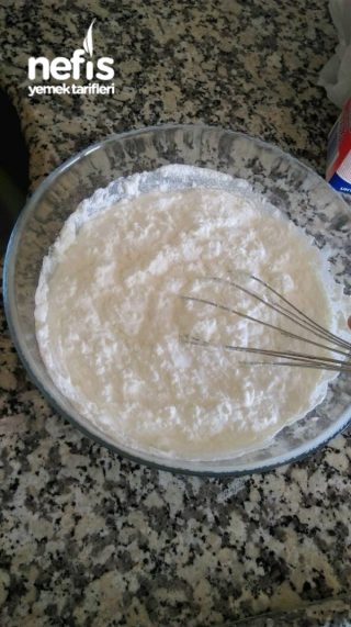 Kar Yağdı Pastası (pratik Ve Bi O Kadar Hafif Ve Lezzetli)