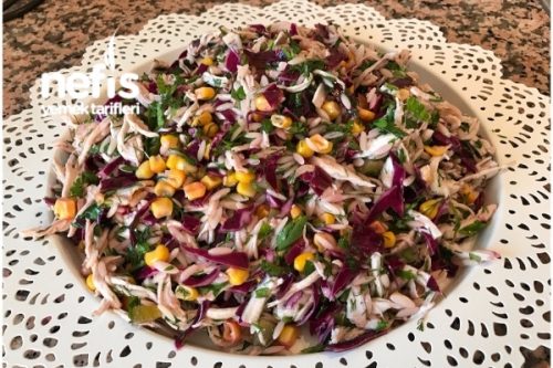 Rengarenk Tavuk Salatası Tarifi