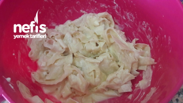 Süzme Peynirli Tavada Kırpık Börek Nefis Yemek Tarifleri