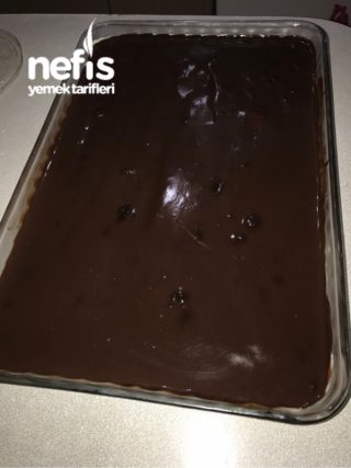 Çikolata Soslu Etimek Tatlısı