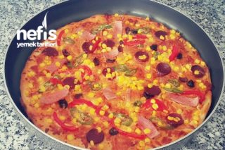 İnce Kenar Karışık Pizza Tarifi