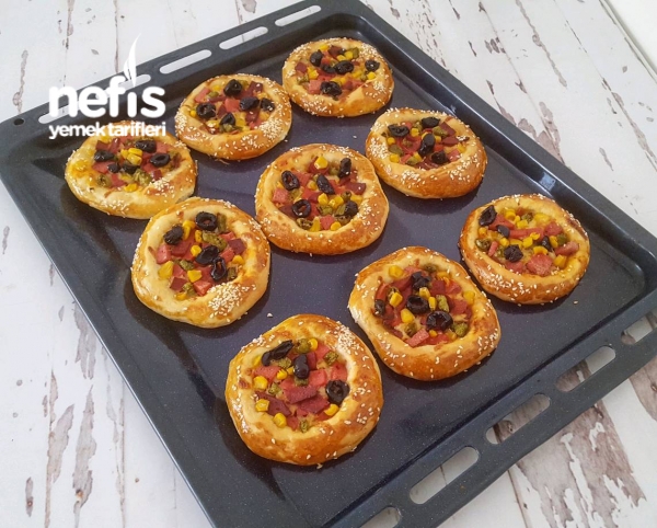 Tereyağlı Mini Pizza Tarifi