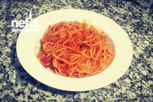 Sarımsak Soslu Spagetti Tarifi