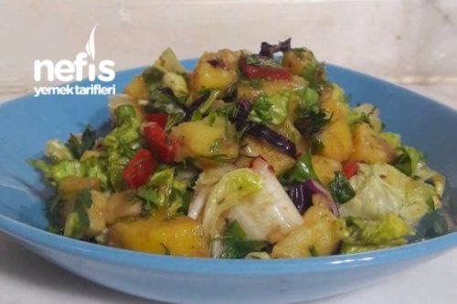 Klasik Bol Yeşilli Patates Salatam Tarifi