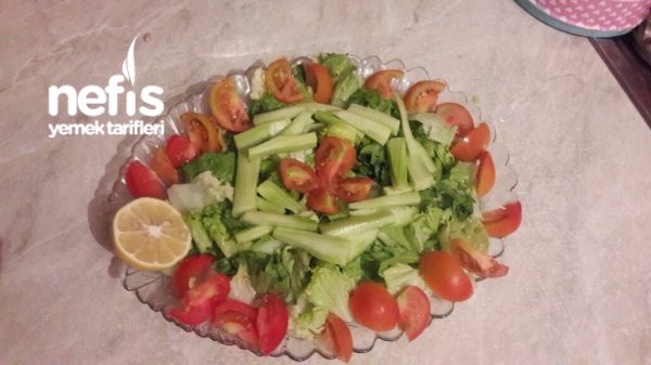 Marul Salatası