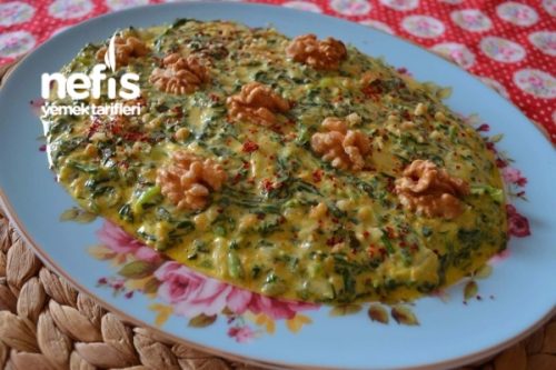 Ispanaklı Havuçlu Yoğurtlu Nefis Salata Tarifi