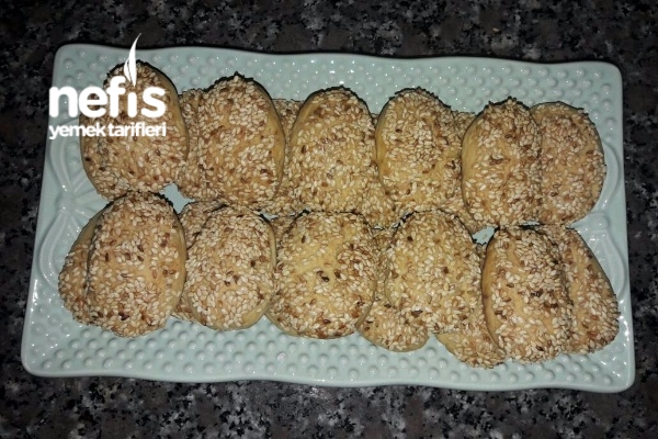 Ağızda Dağılan Mahlepli Tuzlu Sirkeli Kurabiye Tarifi Nefis Yemek