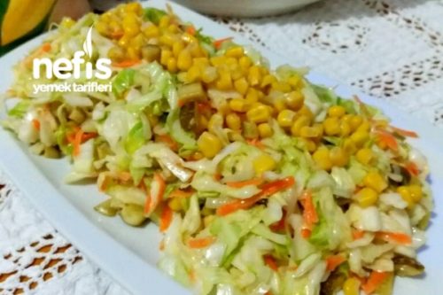 Turşulu Mısırlı Beyaz Lahana Salatası Tarifi