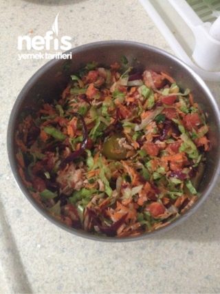 Ton Balıklı Salata (özellikle Diyettekiler İçin)