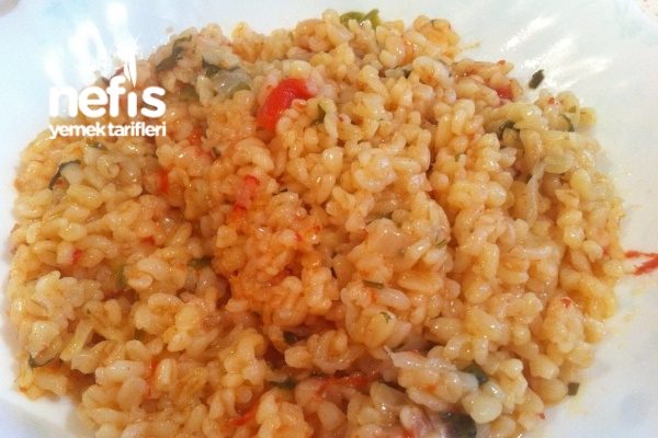 sebzeli bulgur pilavi nefis yemek tarifleri 3745033