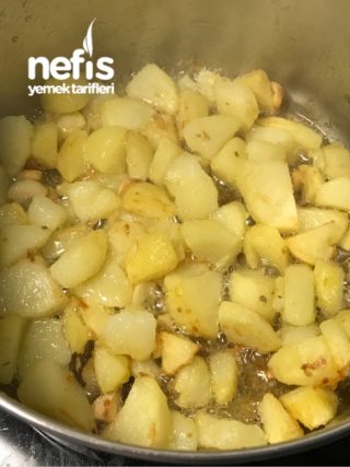 Kuru Biber,patlıcan,patates Kızartması ( Damak Tadınızda )