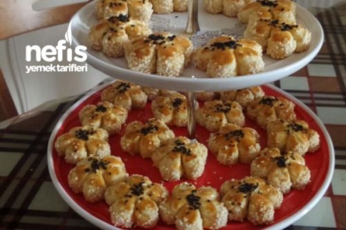 Mahlepli Çiçekli Kurabiye (Tuzlu) Nefis Yemek Tarifleri