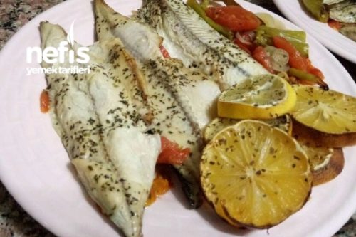 Pide ekmeği fırında pişmiş balıklar: yemek tarifleri Pide ekmeği fırında pişmiş balıklar: yemek tarifleri