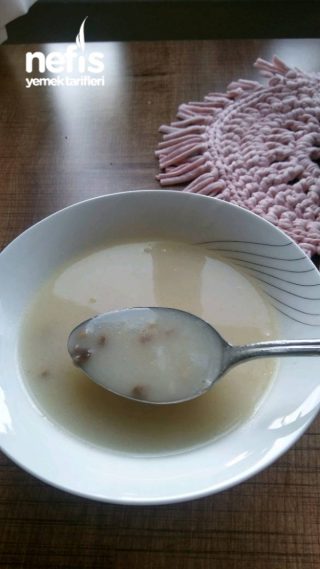 Tereyağlı Mantar Çorbası