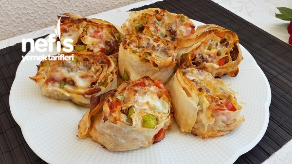Yufkada Pizza - Nefis Yemek Tarifleri
