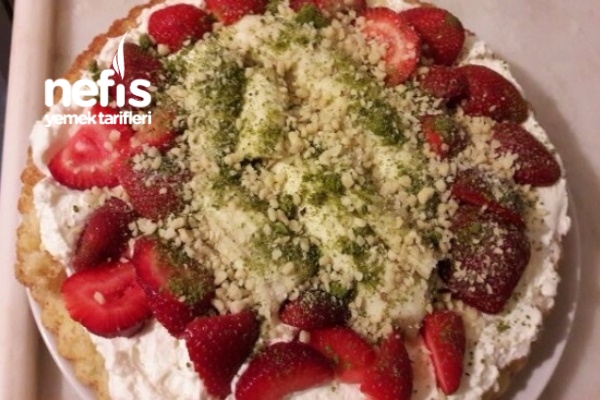 Çilekli Tart Kek Nefis Yemek Tarifleri 3815740