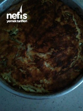 Nefis Ispanaklı Ekmek (ıspanaklı Börek)