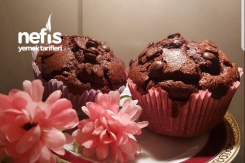 Çok Pratik Ve Lezzetli Çikolatalı Muffin Tarifi