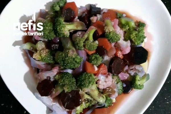 Sebze Salatası (Brokoli Karnabahar Salatası)