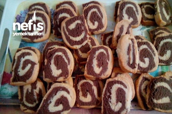 İki Renkli Kurabiye Nefis Yemek Tarifleri 3856827