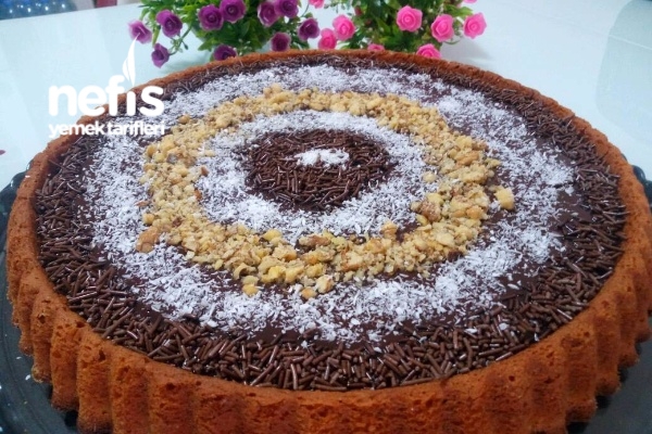 Çikolata Soslu Tart Kek Nefis Yemek Tarifleri 3858256