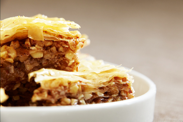Tam Kıvamında Baklava Şerbeti Nasıl Yapılır? Püf Noktalı Anlatım Tam Kıvamında Baklava Şerbeti Nasıl Yapılır? Püf Noktalı Anlatım
