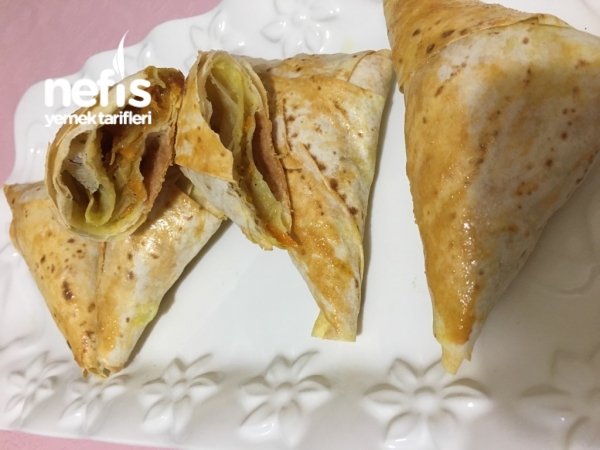 Samosa (Sebzeli Hint Böreği) Nefis Yemek Tarifleri