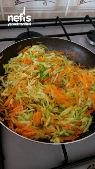 Sebzeli Kabak Salatası