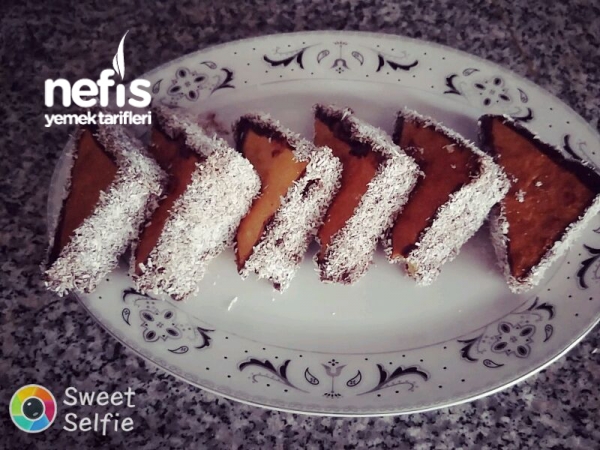 Üçgen Kek Nefis Yemek Tarifleri 3886349