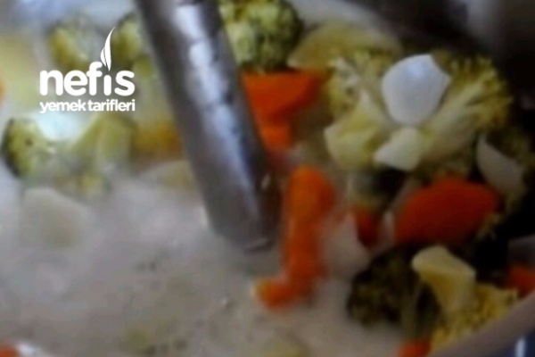 Nefis Brokoli Çorbası